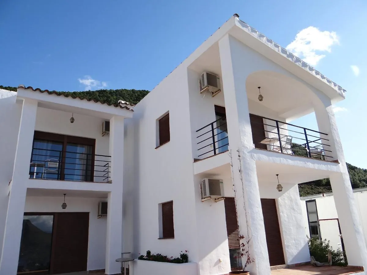 Casa Arts Guest Rooms Alcaucin 2*,
