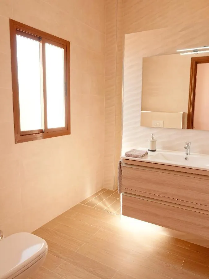 Casa Arts Guest Rooms Alcaucin
