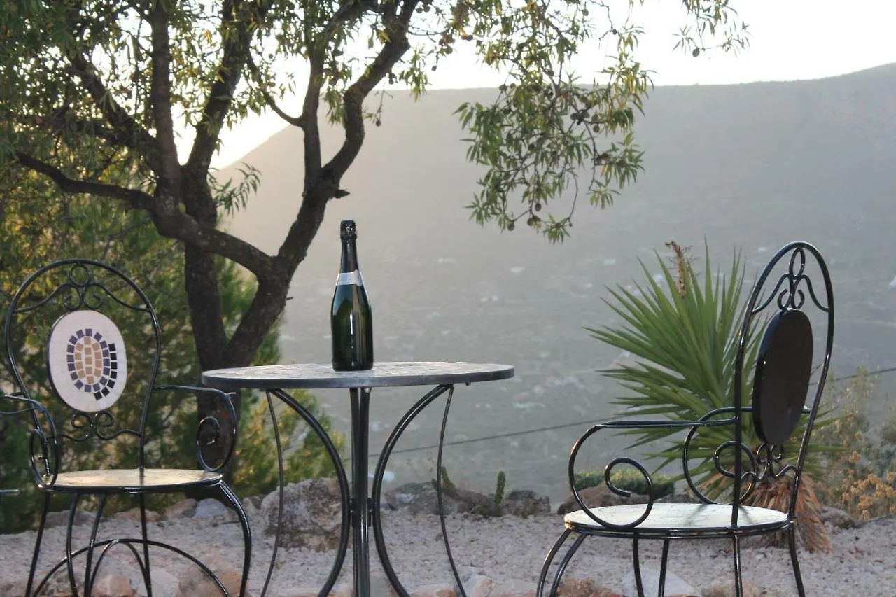 ** Hotel Casa Arts Guest Rooms Alcaucin Spain